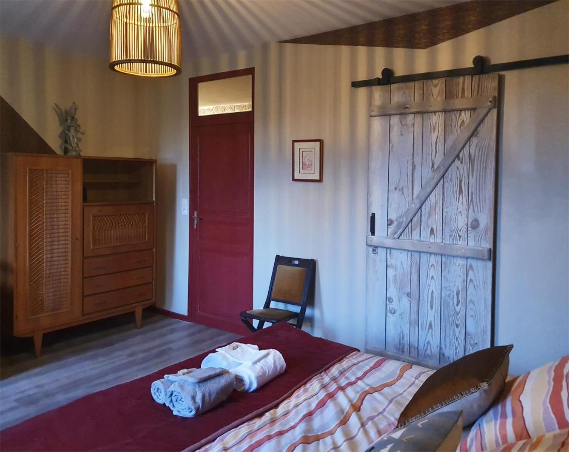 Ferienwohnung Les Forges Du Lou Jugon-les-Lacs Exterior foto